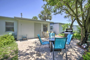Cozy NSB Abode with BBQ and Fire Pit - Walk to Beach!